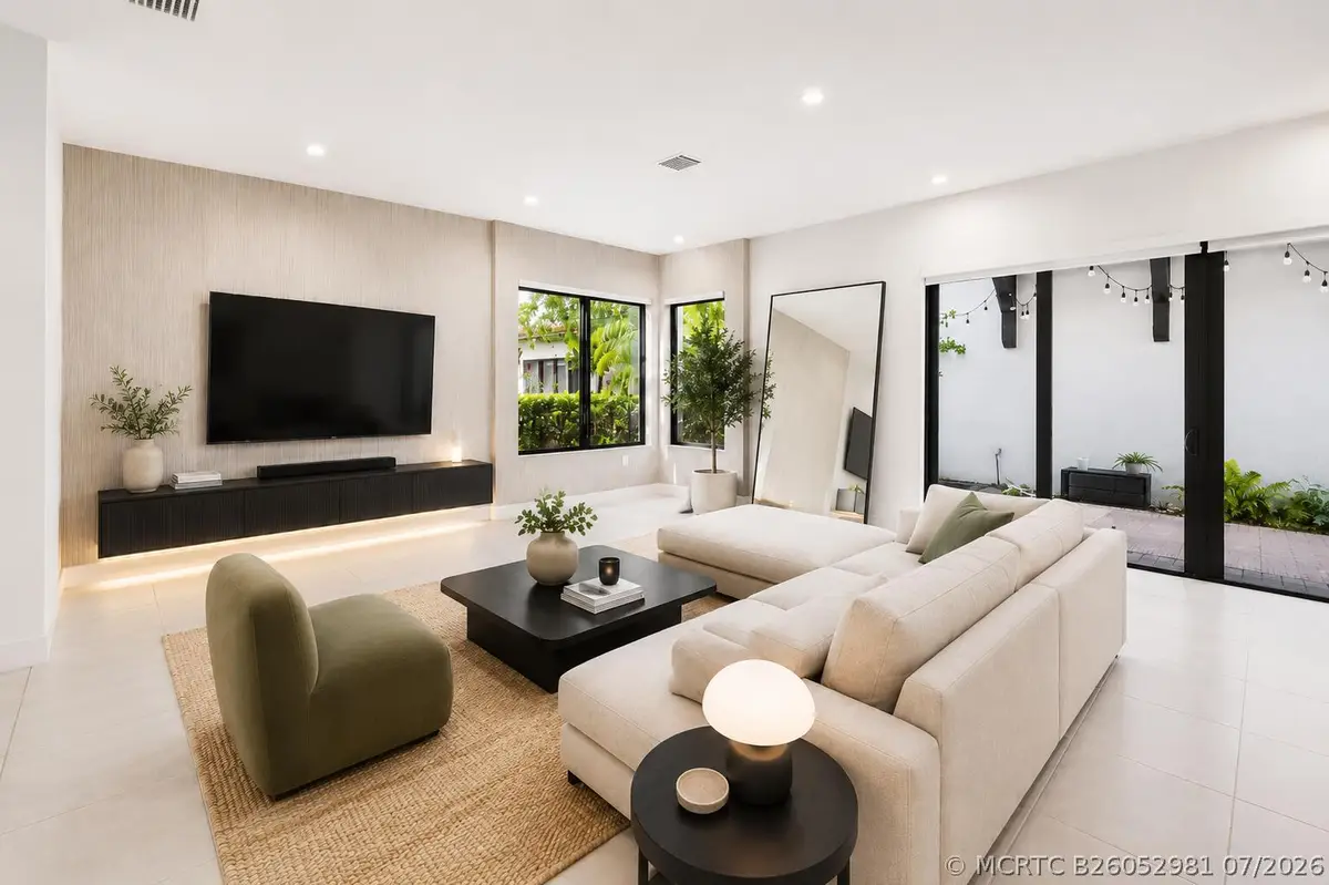 8272 NW 44th Terrace, Doral, FL 33166 - #1