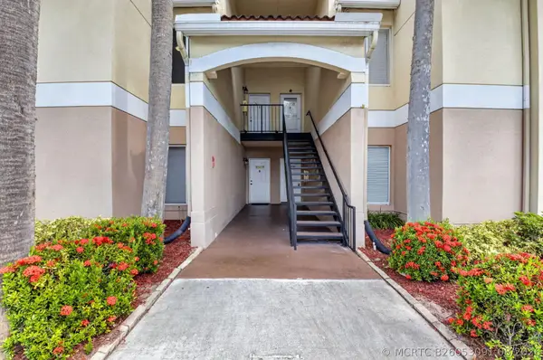 815 W Boynton Beach Boulevard #15-202, Boynton Beach, FL 33426