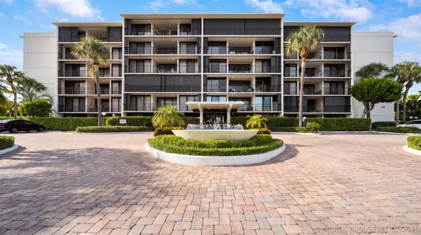 225 S Beach Road #102, Jupiter, FL 33469