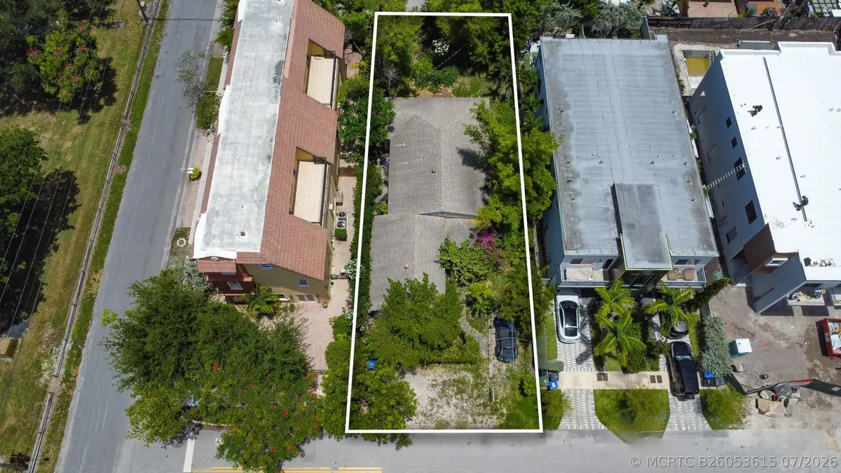 640 NE 8th Avenue, Fort Lauderdale, FL 33304 - #1