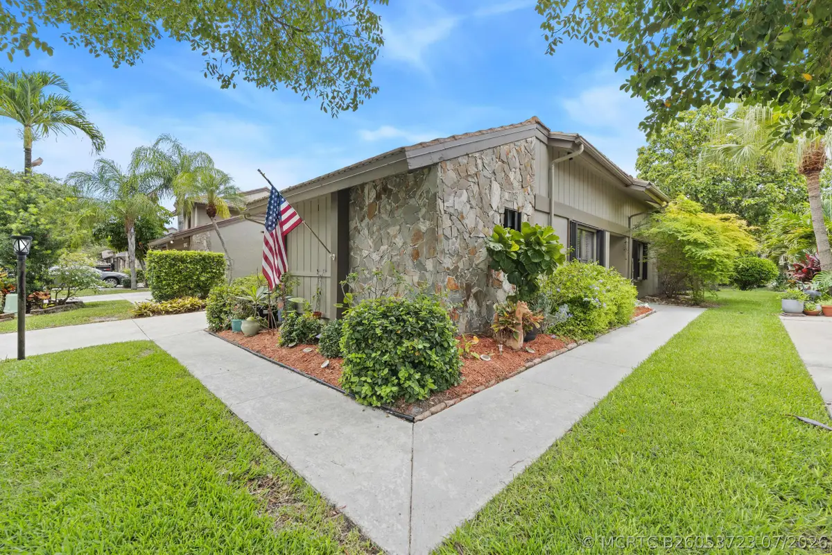 5137 Thyme Drive, Palm Beach Gardens, FL 33418 - #1