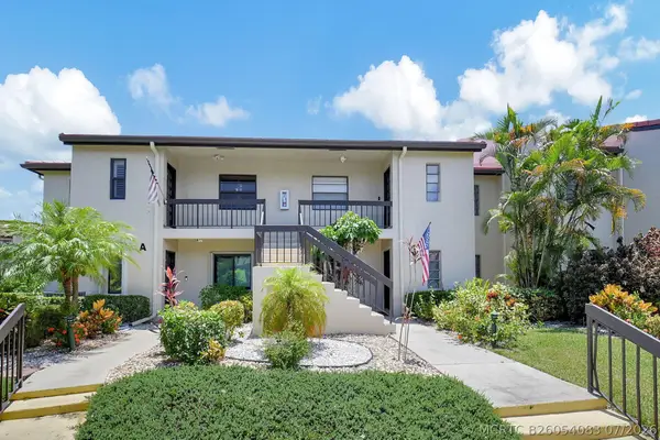 21214 Lago Circle #8b, Boca Raton, FL 33433