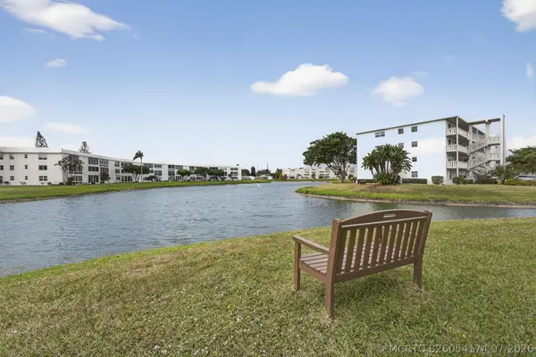 330 Wellington G, West Palm Beach, FL 33417