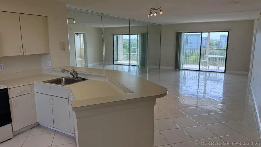 2334 S Cypress Bend Drive #802, Pompano Beach, FL 33069 - #2