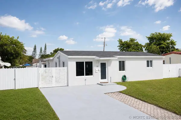 511 N 69th Way, Hollywood, FL 33024