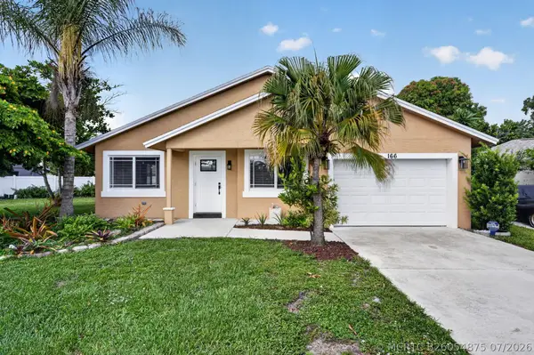 166 Raintree, Jupiter, FL 33458