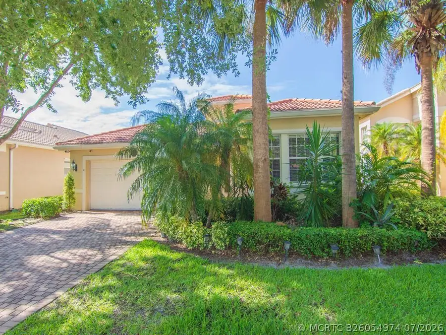 1929 Grey Falcon Circle Sw, Vero Beach, FL 32962 - #2