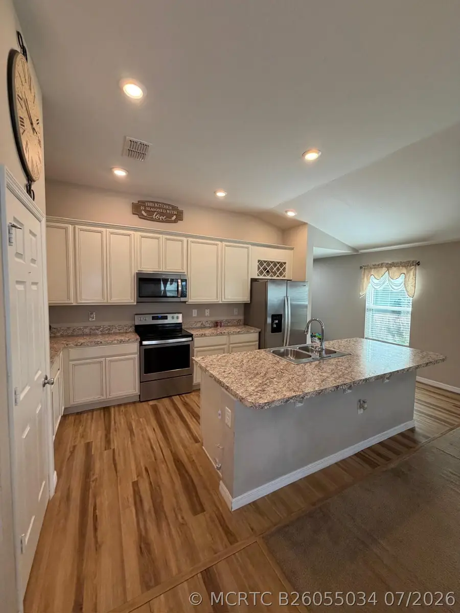 5670 NW Pine Trail Circle, Port Saint Lucie, FL 34983 - #3