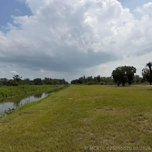 18410 NW 260th Street, Okeechobee, FL 34972