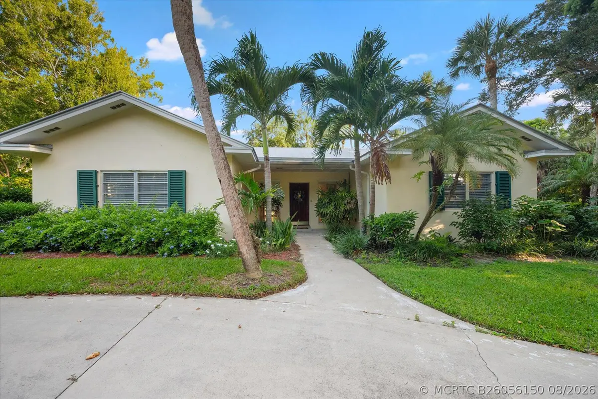 24/22 Via Lucindia Drive, Sewalls Point, FL 34996 - #1