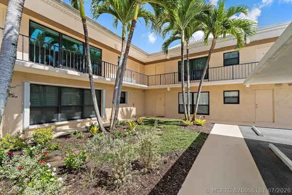 1 SE Turtle Creek Drive #A, Jupiter, FL 33469