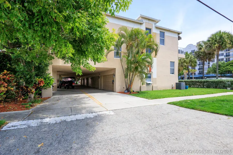 836 SE 20th Avenue Se, Deerfield Beach, FL 33441 - #2