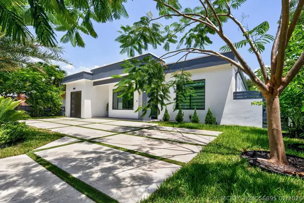 3933 Washington Street, Hollywood, FL 33021