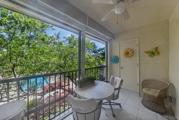 255 S Cypress Road #342, Pompano Beach, FL 33060