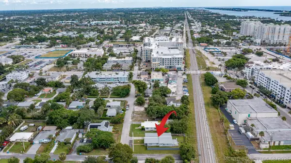 222 SE 3rd Street, Boynton Beach, FL 33435