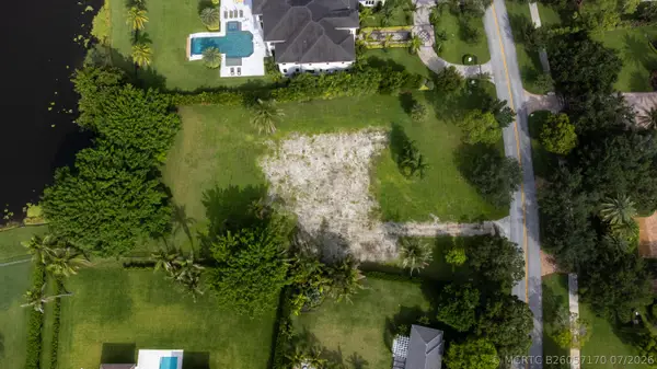 7807 Steeplechase Drive, Palm Beach Gardens, FL 33418