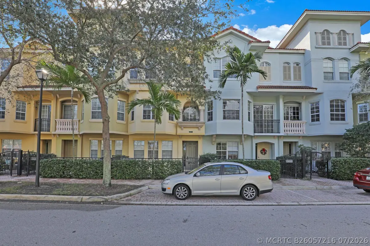 2425 San Pietro Circle, Palm Beach Gardens, FL 33410 - #1