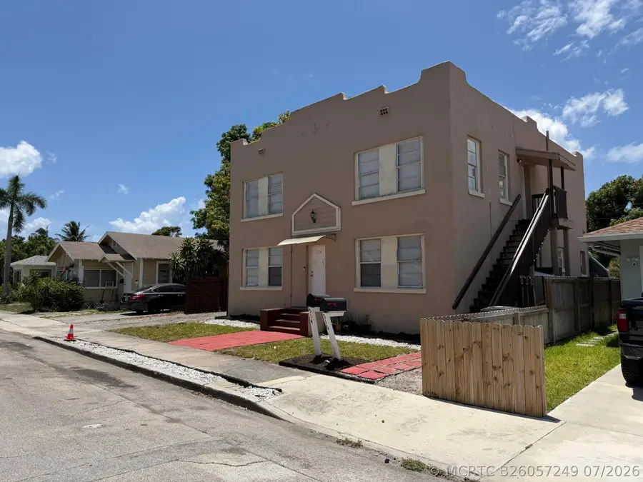 514 El Vedado, West Palm Beach, FL 33405 - #2