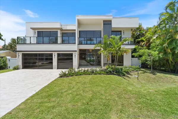 13 Eastview Avenue, Delray Beach, FL 33483