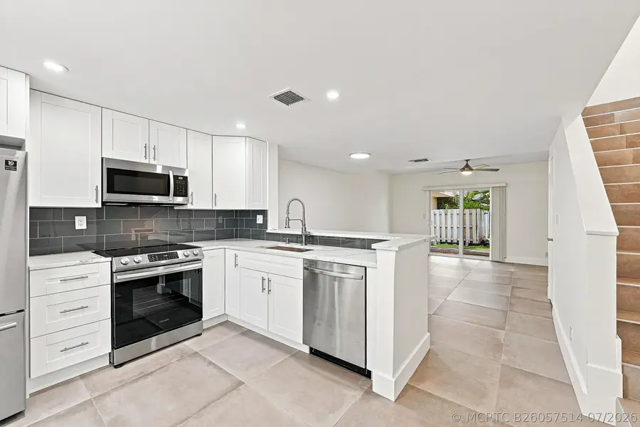 2627 NE 15th Street, Pompano Beach, FL 33062 - #3