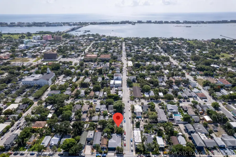 612 3rd Avenue S, Lake Worth Beach, FL 33460 - #2
