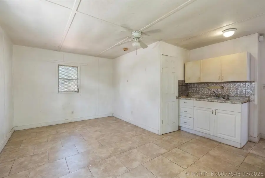 612 3rd Avenue S, Lake Worth Beach, FL 33460 - #3