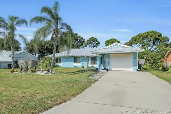 2060 SE Rainier Road, Port St Lucie, FL 34952