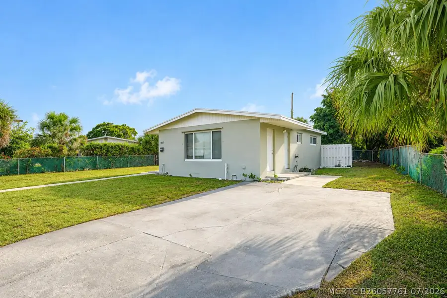 807 Handy Ave Avenue, West Palm Beach, FL 33401 - #3