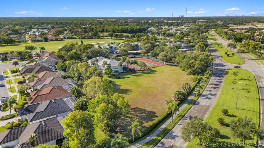8151 Twelve Oaks Circle, Naples, FL 34113 - #3