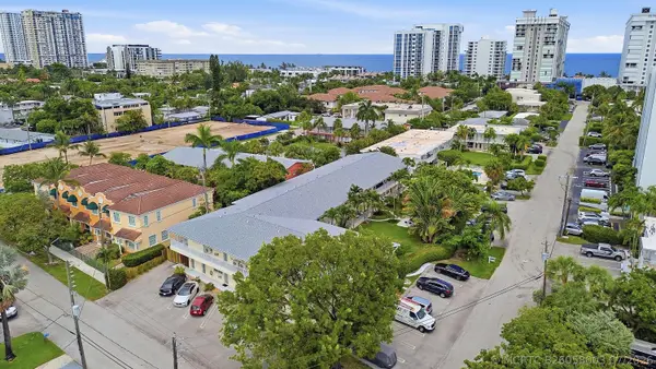 3201 SE 10th Street #A9, Pompano Beach, FL 33062