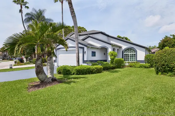 126 Hammocks Drive, Greenacres, FL 33413