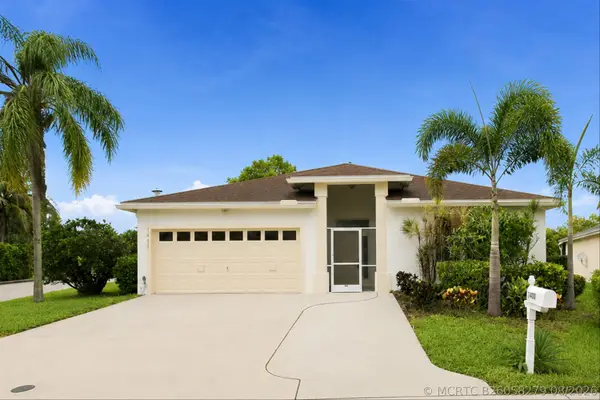 1490 Fairway Circle, Greenacres, FL 33413
