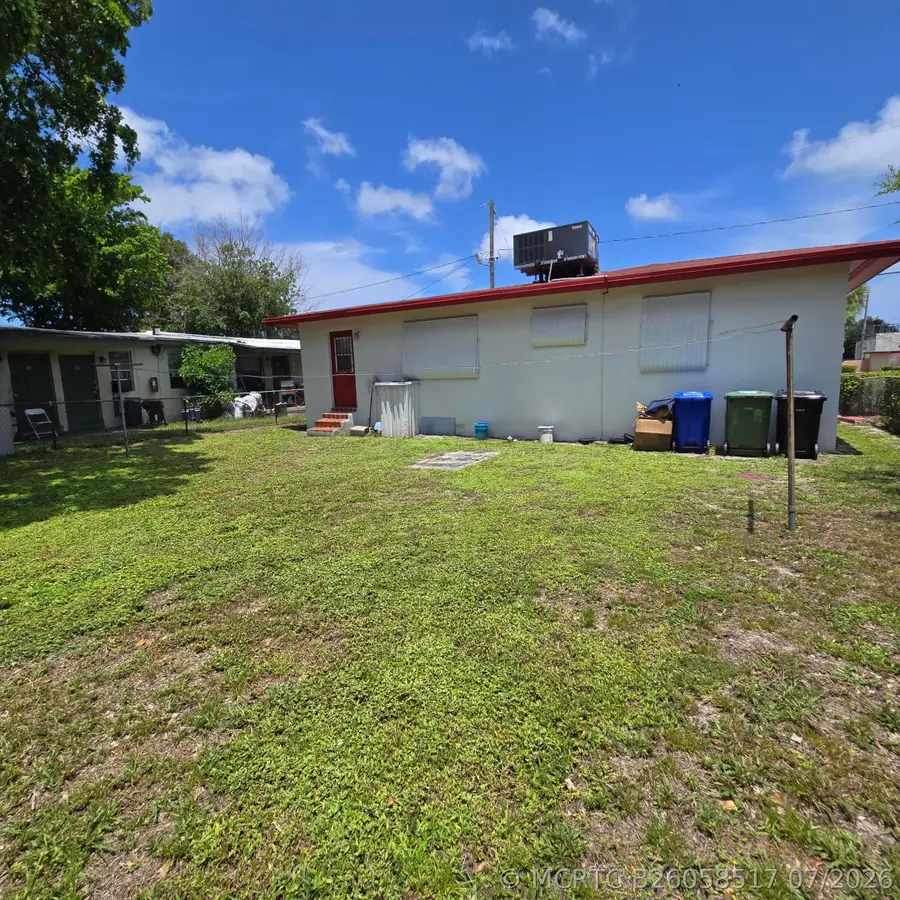 617 NW 13th Terrace, Fort Lauderdale, FL 33311 - #2