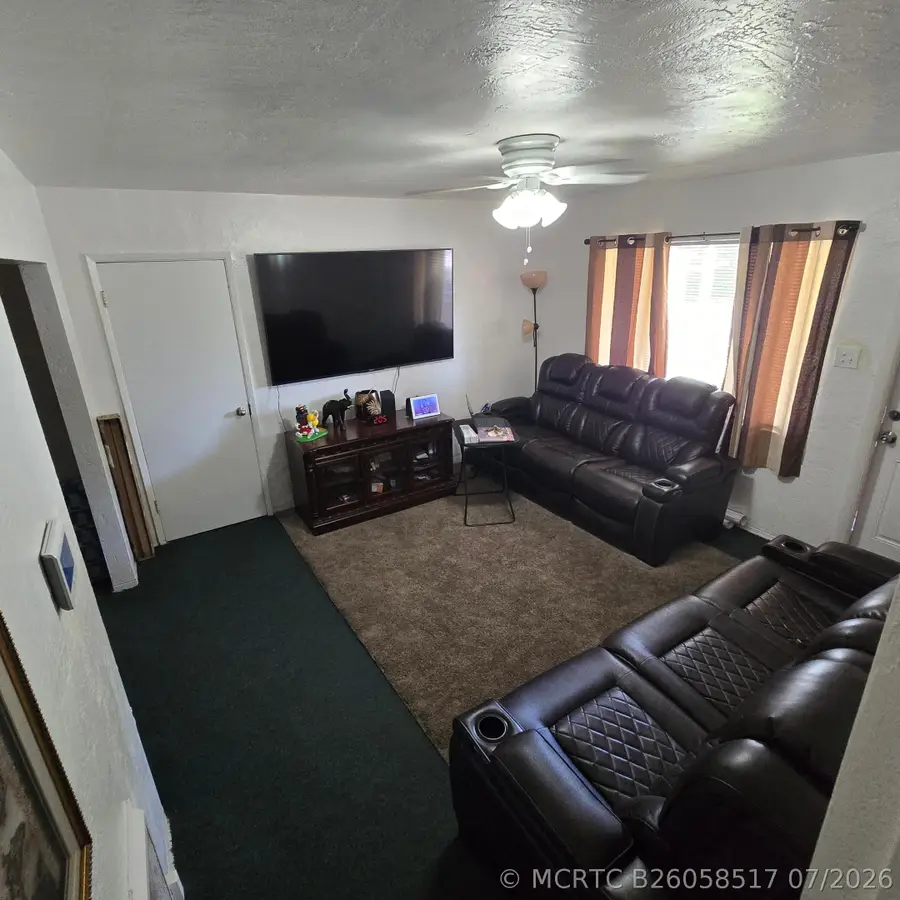 617 NW 13th Terrace, Fort Lauderdale, FL 33311 - #3