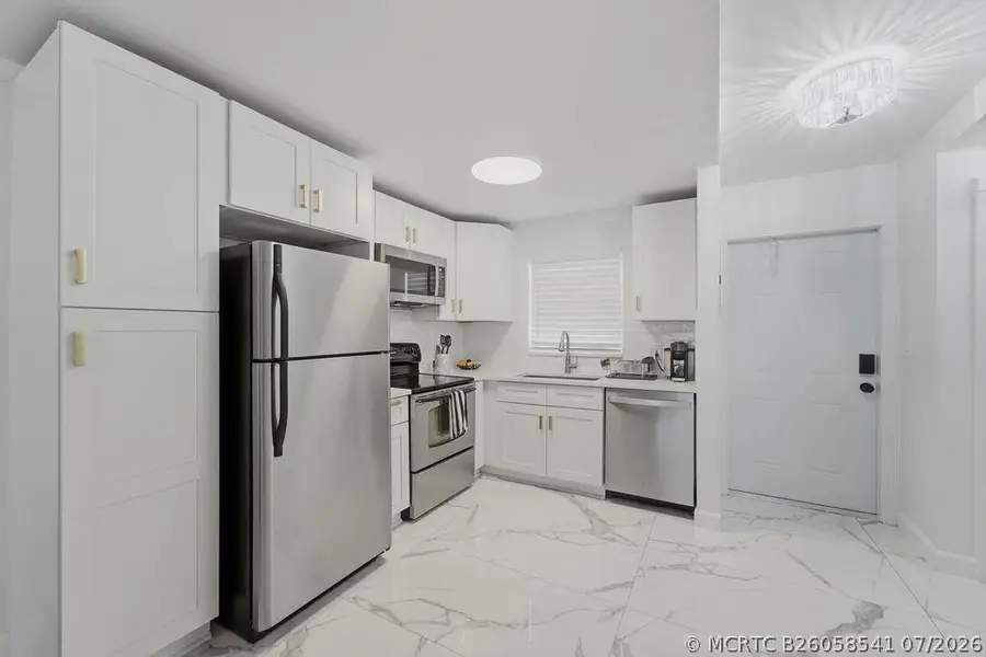 809 W Oakland Park Boulevard #K2, Oakland Park, FL 33311 - #2