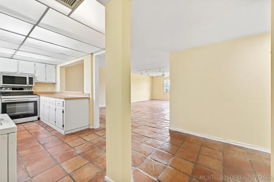 2820 Tennis Club Drive #401, West Palm Beach, FL 33417 - #3