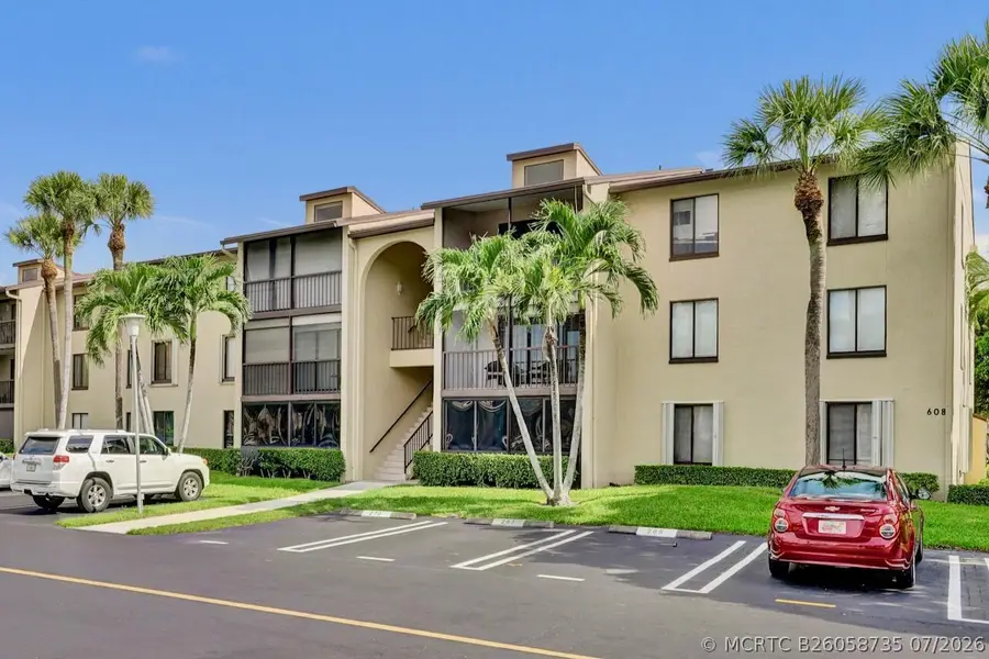 608 Sea Pine Way #E2, Greenacres, FL 33415 - #3