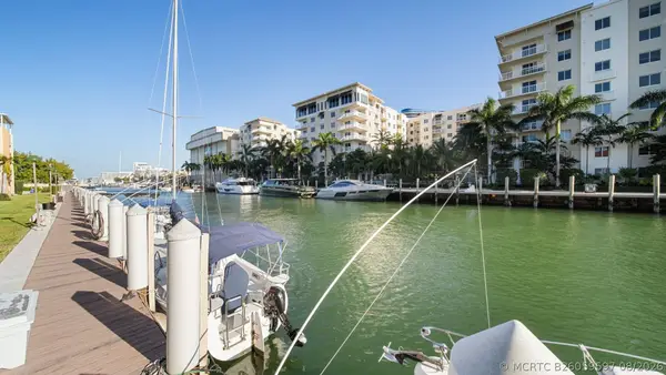1700 SE 15th Street #302, Fort Lauderdale, FL 33316