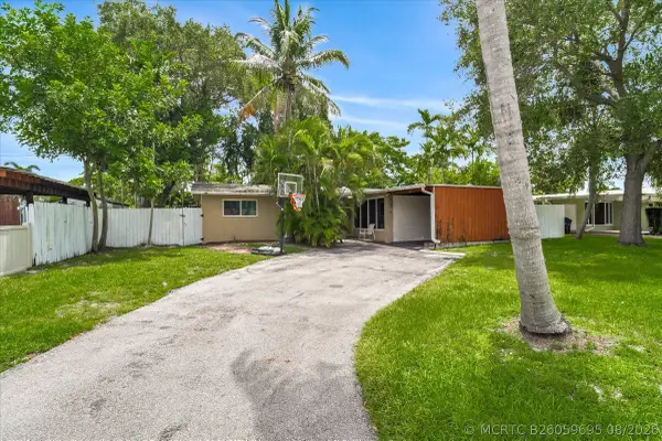 308 NW 27th Street, Wilton Manors, FL 33311