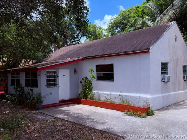 445 NE 163rd Street, Miami, FL 33162