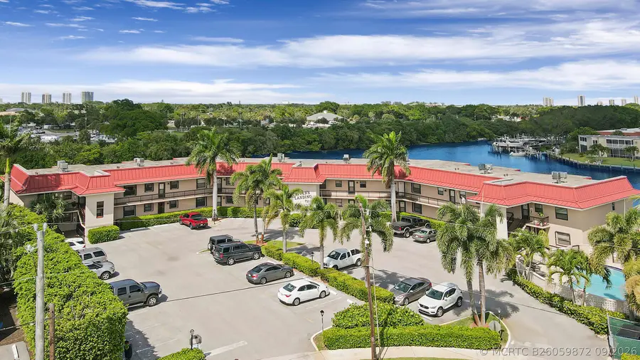711 Hummingbird Way #201, North Palm Beach, FL 33408 - #3