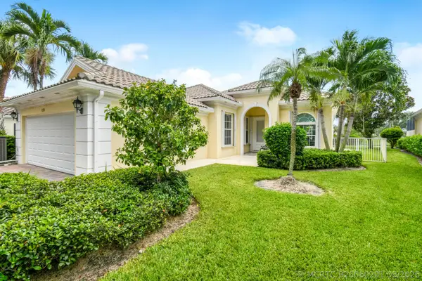 1351 Saint Lawerence Drive, Palm Beach Gardens, FL 33410