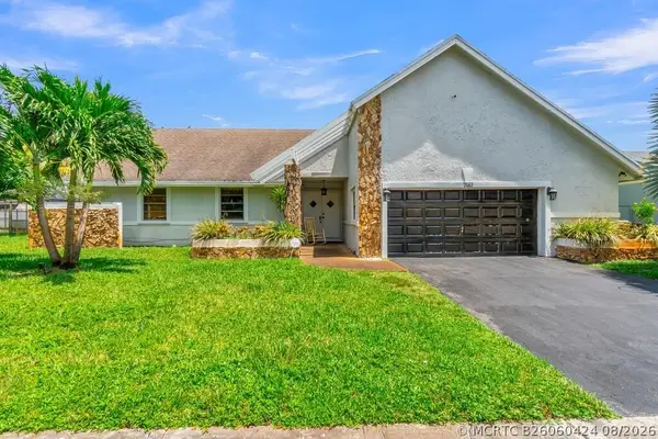 7461 NW 35th Street, Lauderhill, FL 33319
