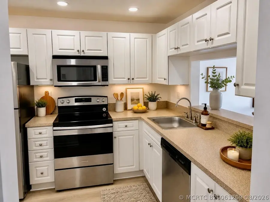 1101 Colony Point Circle #506, Pembroke Pines, FL 33026 - #2