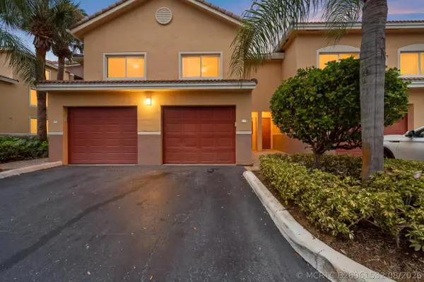 1100 Scotia Drive #102, Hypoluxo, FL 33462