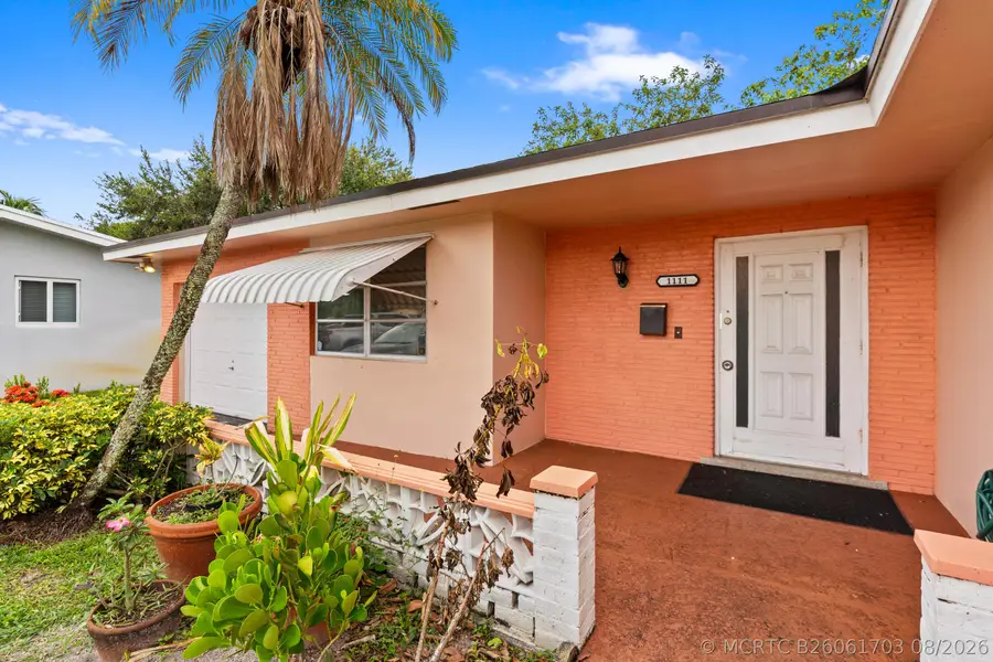 1111 NW 85th Way, Pembroke Pines, FL 33024 - #2