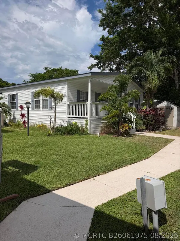 2555 Pga Boulevard #303, Palm Beach Gardens, FL 33410