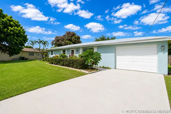 2485 SE Sidonia Street, Port St Lucie, FL 34952