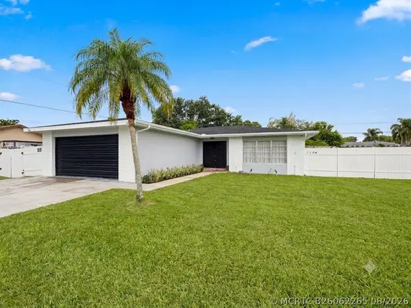 1194 SE Clifton Lane, Port St Lucie, FL 34983