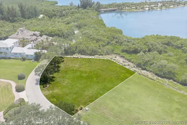 Address Withheld By Seller, Vero Beach, FL 32963
